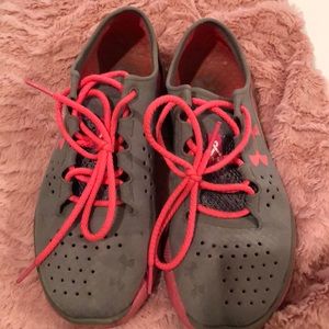 under armor tennis shoes